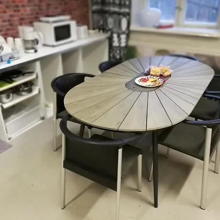 Kotkan Residenssi Huonemajoitus * Kotka