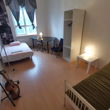 Kotkan Residenssi Huonemajoitus