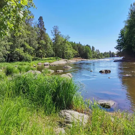 Kotkan Residenssi Huonemajoitus Kotka